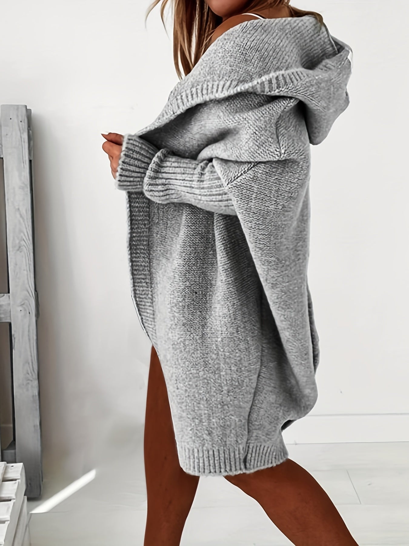ModeGeist | Gemütliche Kapuzen-Strickjacke