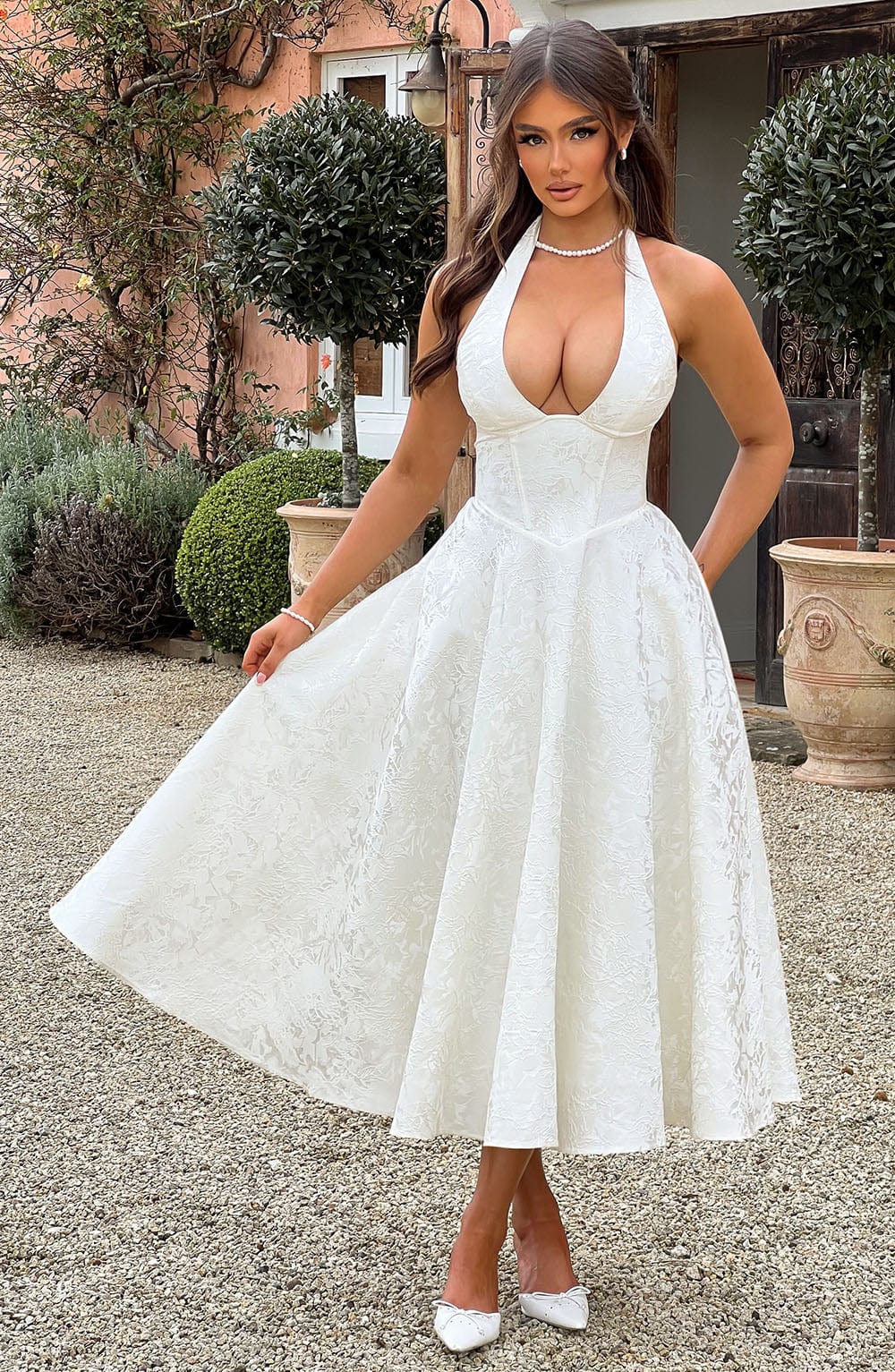 MODEGEIST Damen V-Ausschnitt Kleid Bestickt Ärmellos Hochzeitsgast