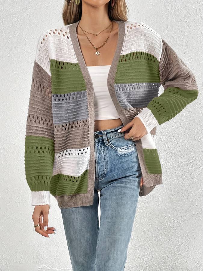 Einfarbiger Strickpullover