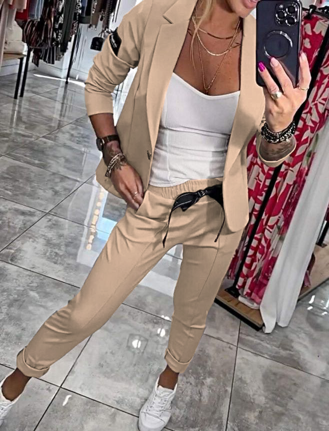 Edle Baumwolljacke und -hose von Marie™