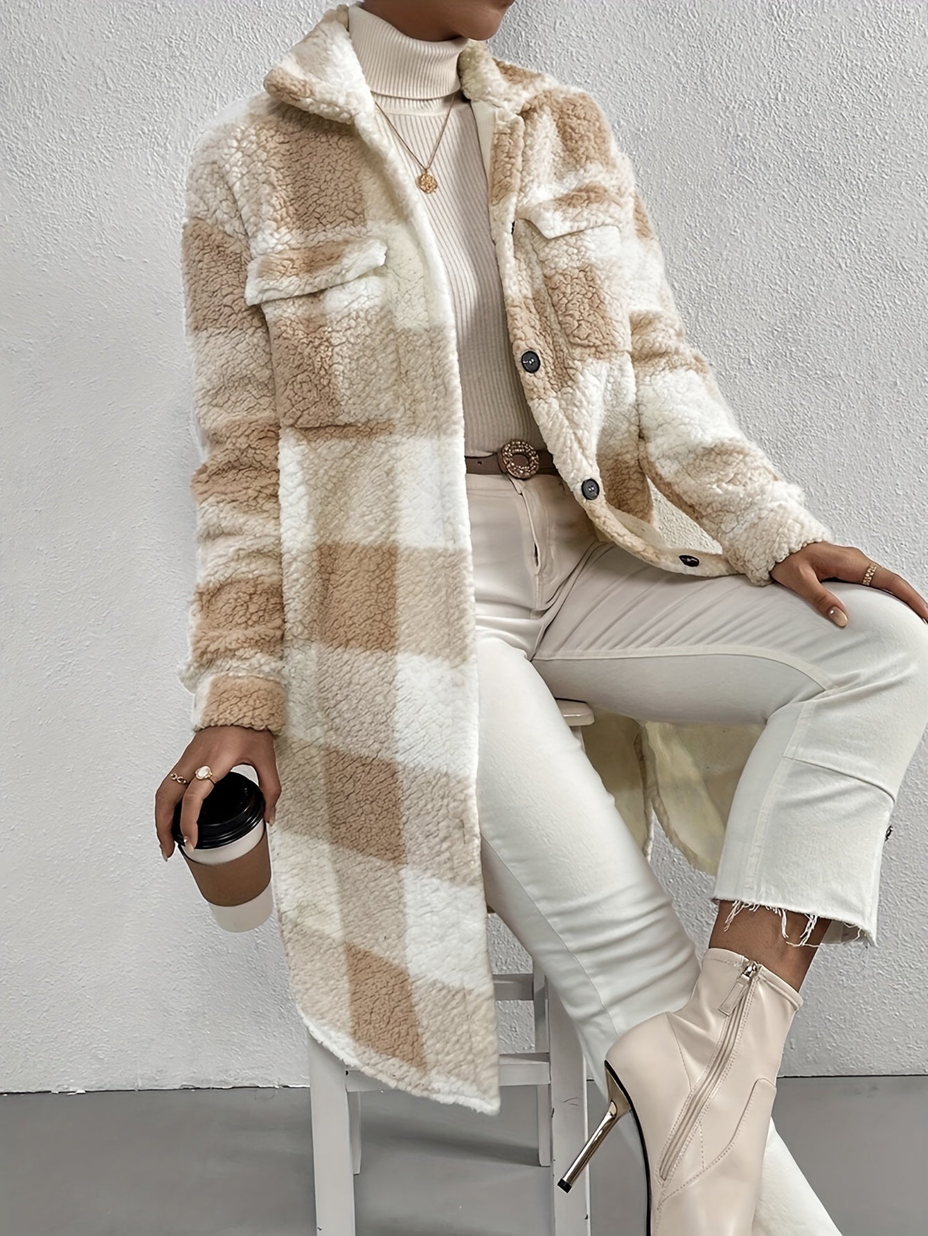 ModeGeist | Sherpa-Jacke - elegante Damen-Außenjacke für Stil und Wärme
