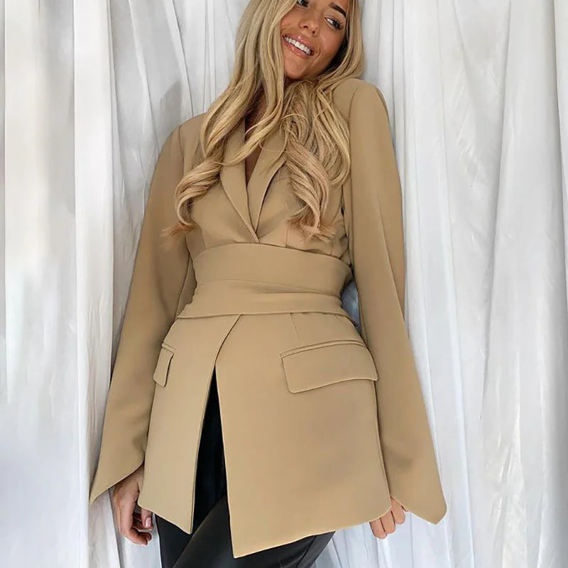 Blazer mit Gürtel von Avelena | Perfekt für formelle Anlässe