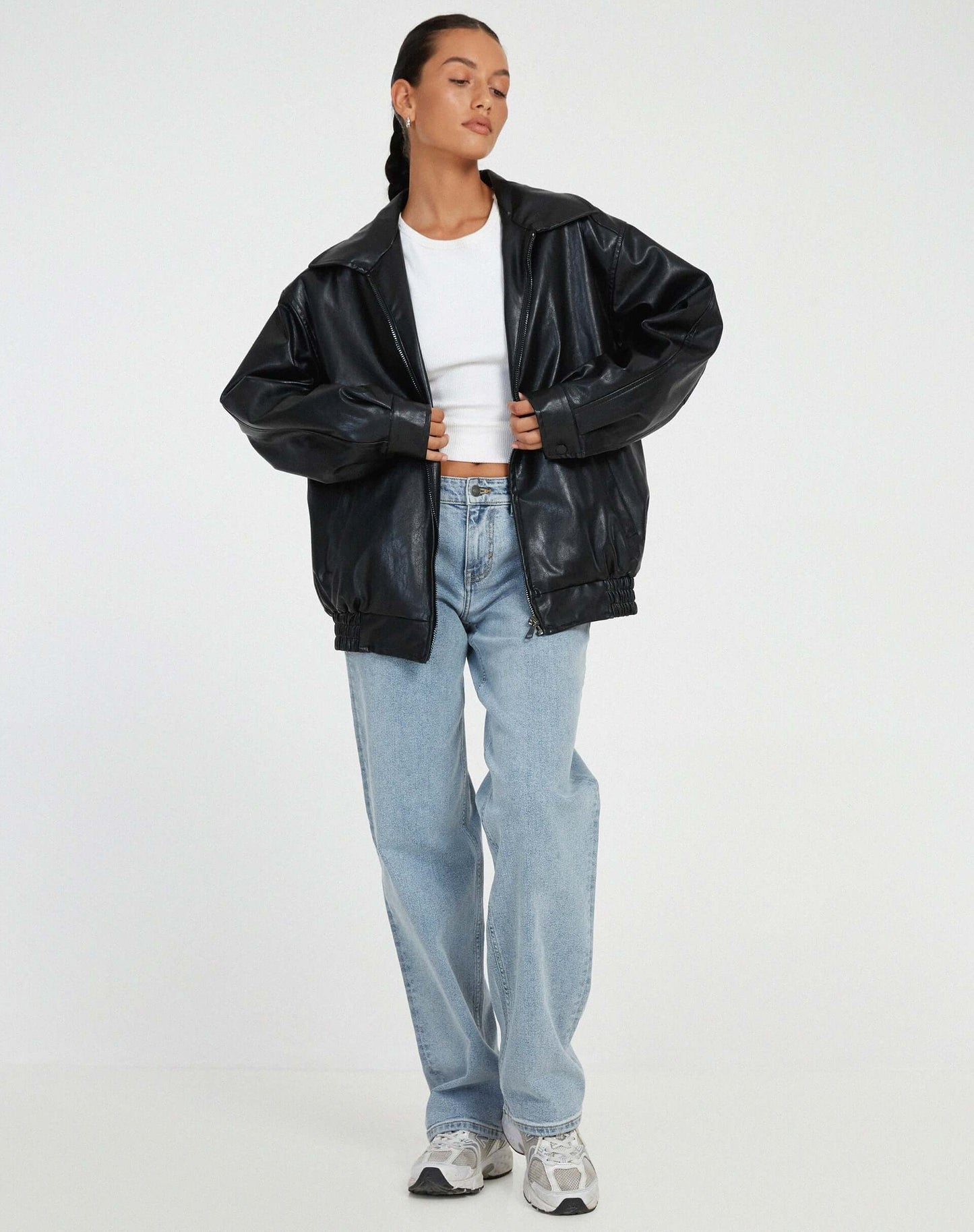 ModeGeist | Übergroße Damen Kunstlederjacke