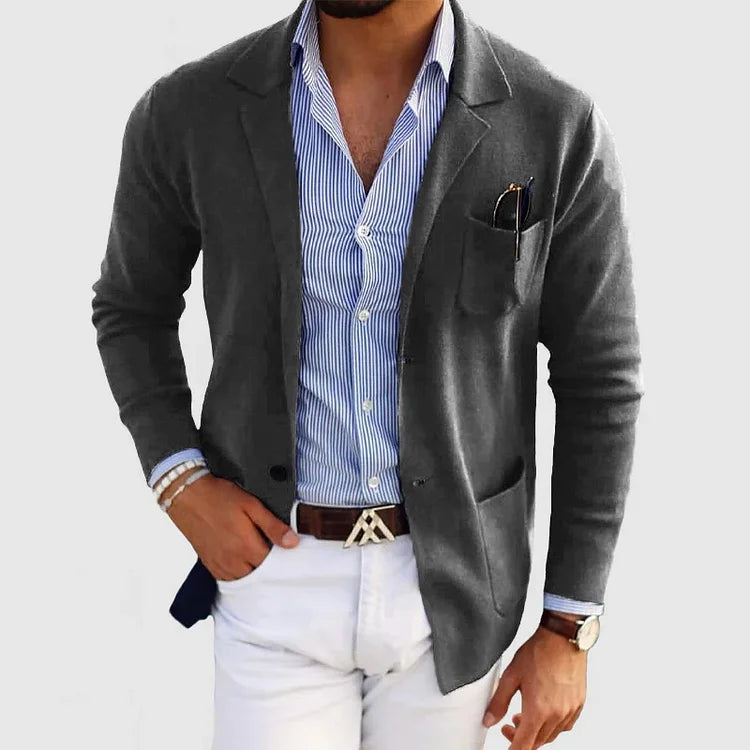 ModeGeist | Eleganter Herrenblazer mit Revers und Knöpfen