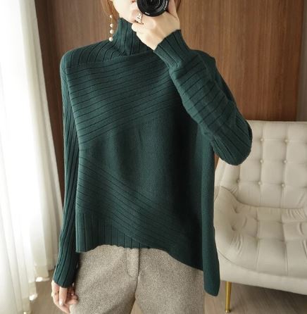 ModeGeist | Sweater - Gemütlicher asymmetrischer Ripp-Turtleneck-Pullover