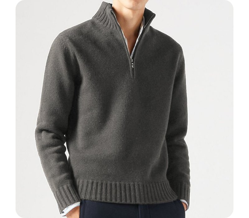 Männer-Pullover aus warmer Rippstrickqualität