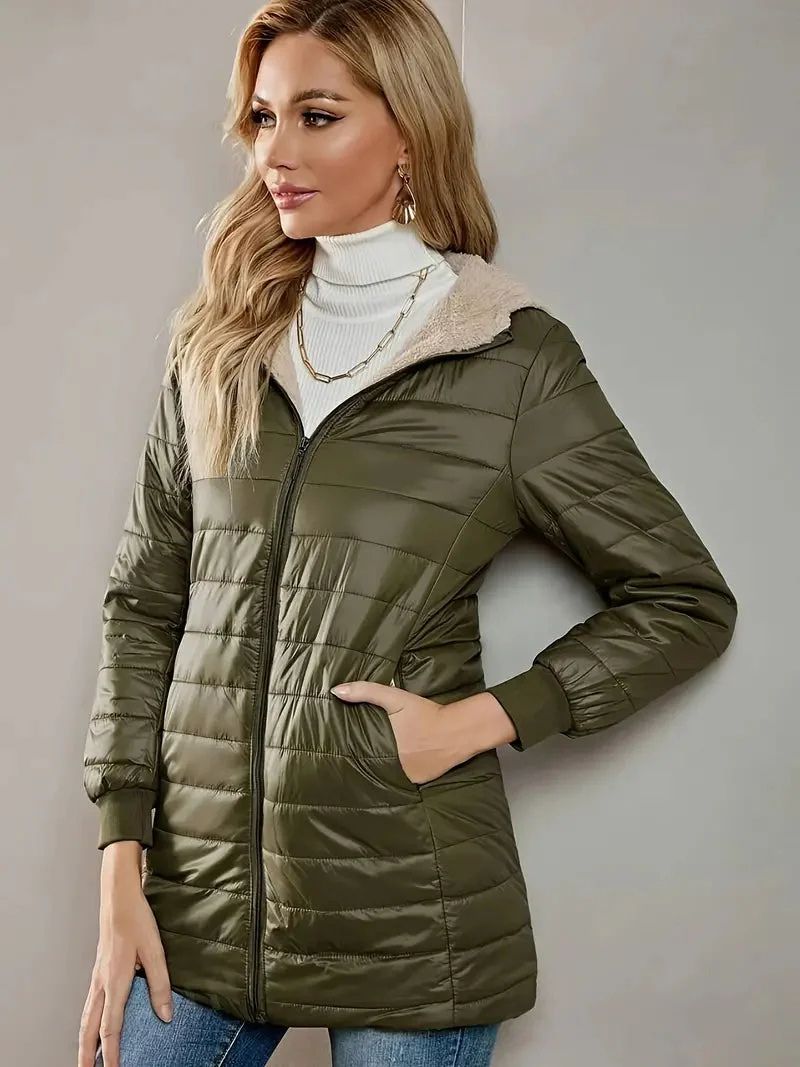 Kuschelige Kapuzenjacke für Damen – Annalise