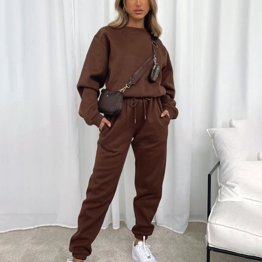 Frauen-Set: Bequeme Hose und Pullover - Alma