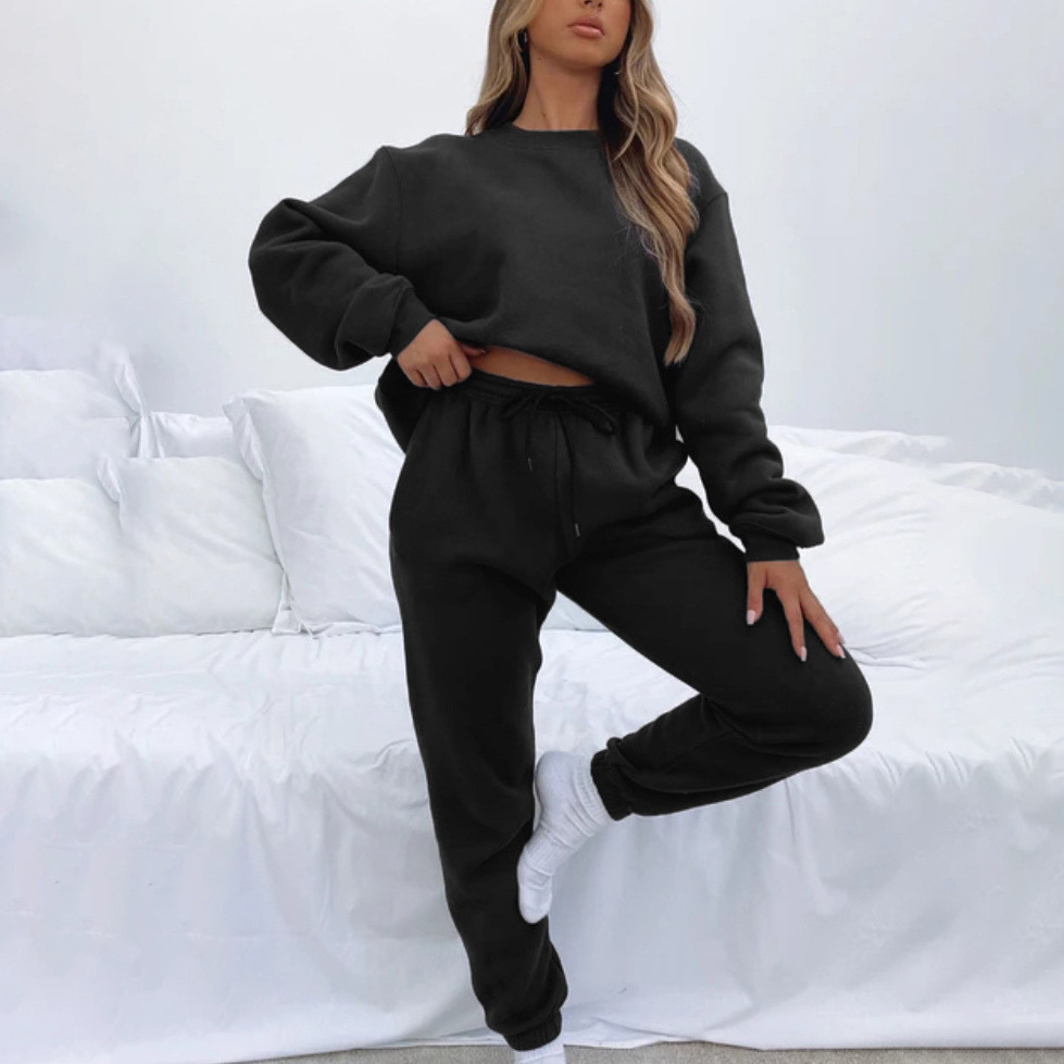 Frauen-Set: Bequeme Hose und Pullover - Alma