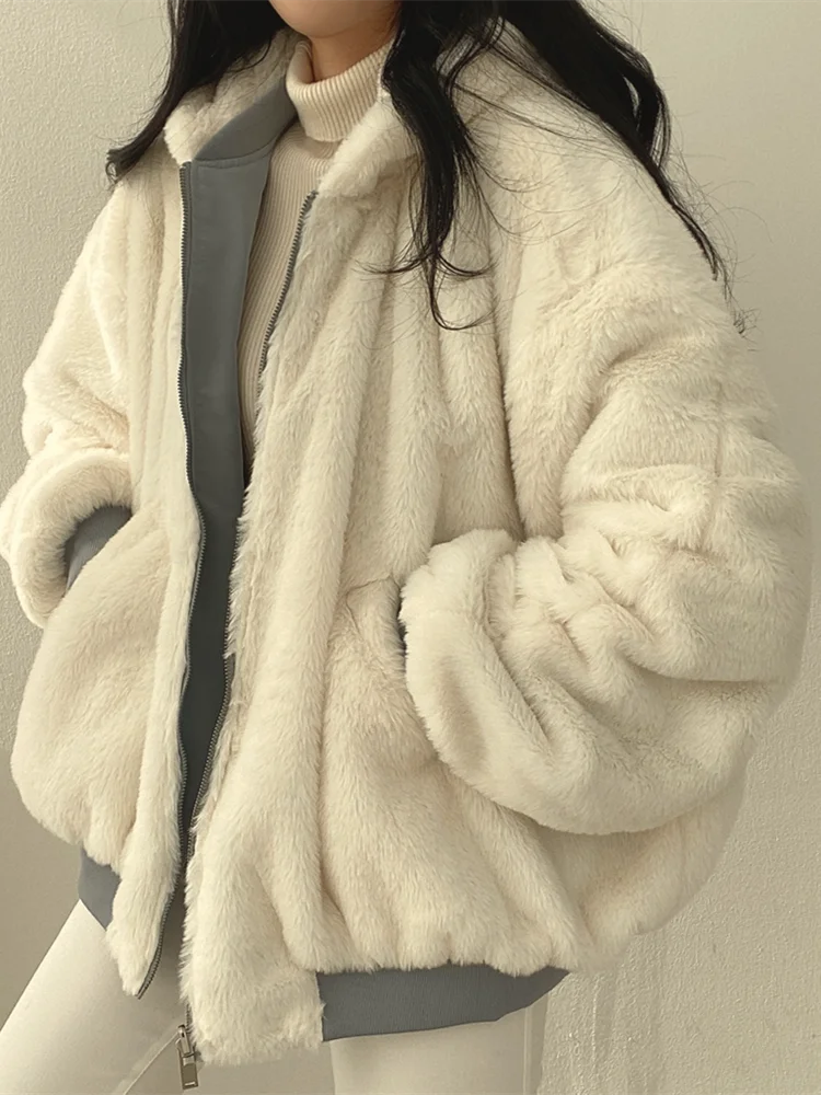 ModeGeist | Damen Pufferjacke mit Teddyfell