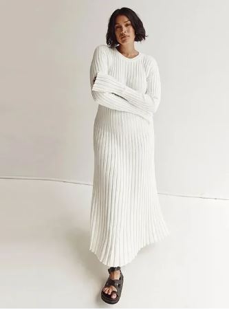 Langes Damen-Strickkleid von Sophie