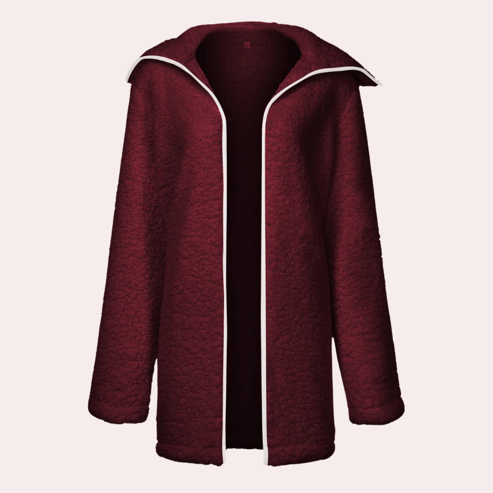 ModeGeist | Leichte Plüschjacke für Damen im Winter