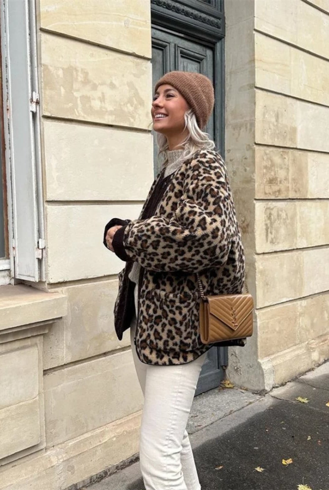 ModeGeist | Lässiger Cardigan Tierdruck Bequem und Stilvoll