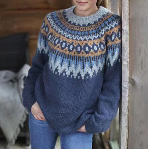 Damenpullover im klassischen Fair-Isle-Strickmuster