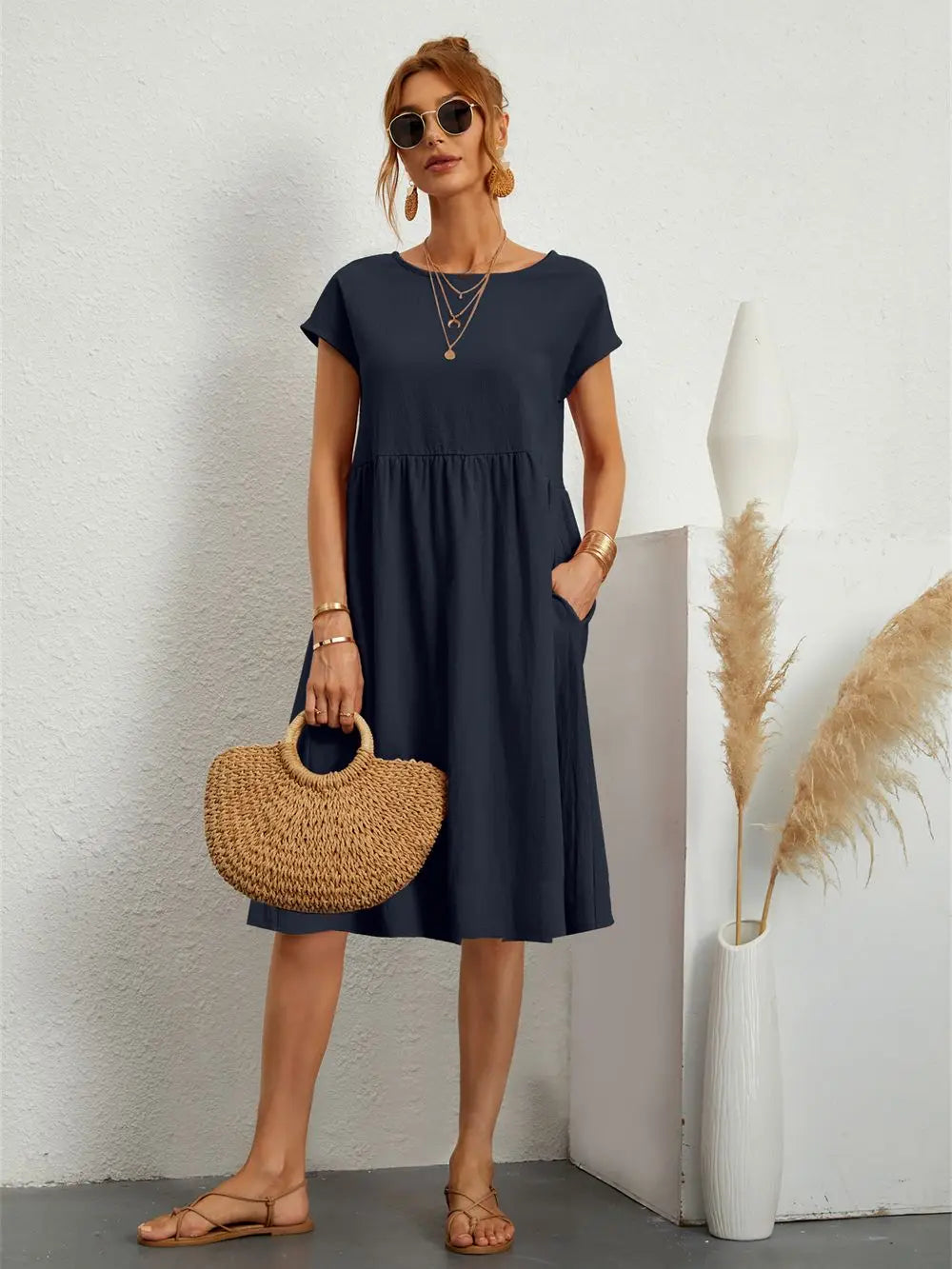 MODEGEIST Damen Casual-Kleid Kurze Ärmel Seitentaschen Leichter Stoff Relaxed-Fit