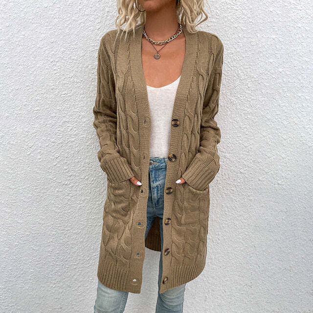 ModeGeist | Gestrickte Lange Damenjacke Mit Knöpfen