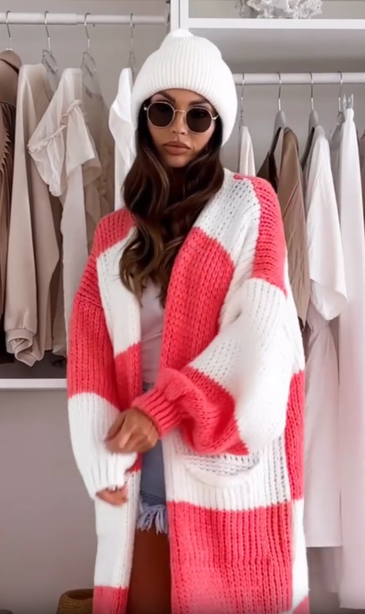 ModeGeist | Bunte karierte Strickjacke für Herbst und Winter