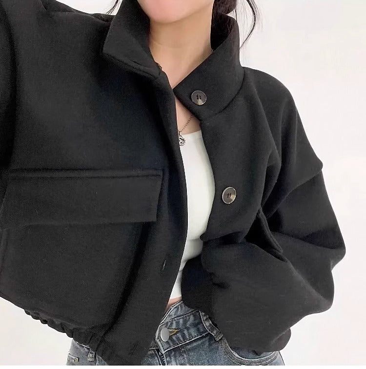 ModeGeist | Kurze graue Wolljacke für Frauen Mauwi