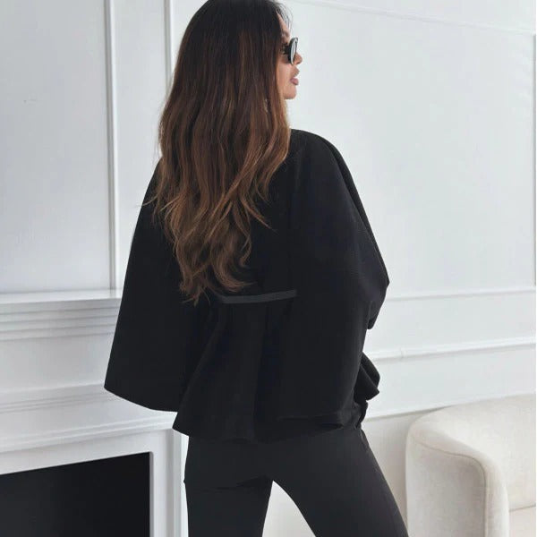 ModeGeist | Gürtel Umhang Jacke Eleganter Hoher Kragen