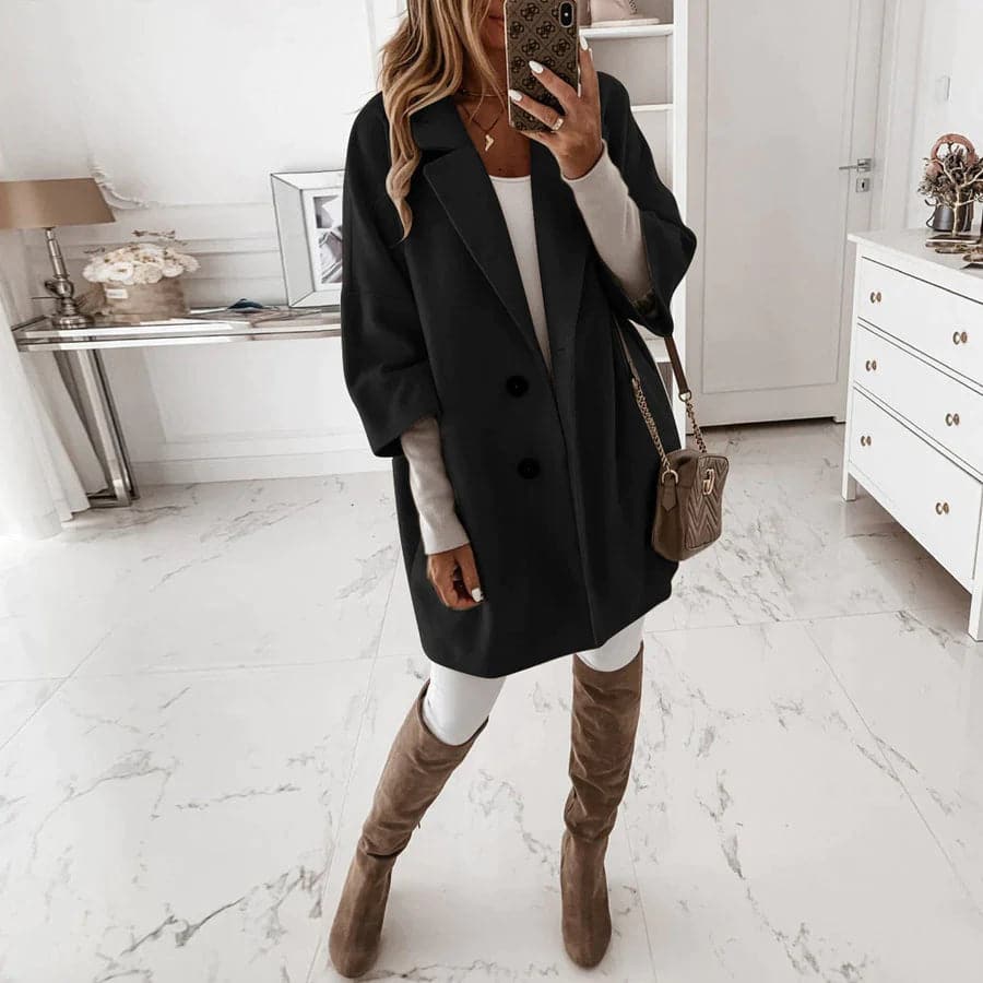 ModeGeist | Schlichte Lange Jacke mit Knopfdetails Wollmischung Minimalistische Eleganz