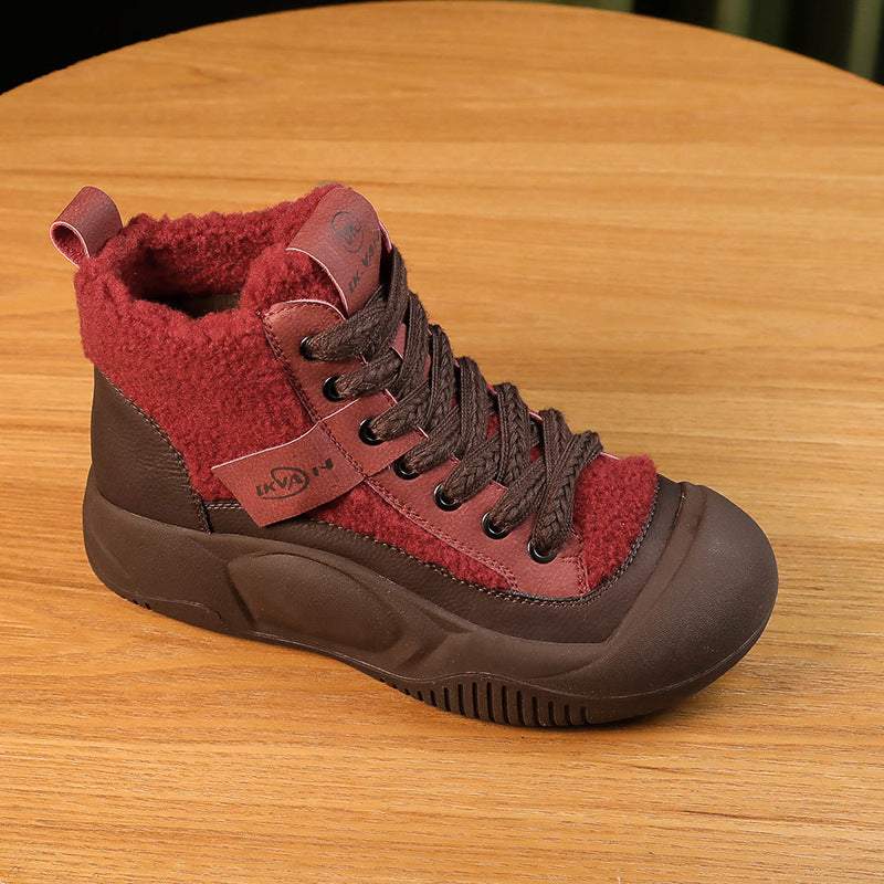 Warme Damen-Schuhe mit Charm