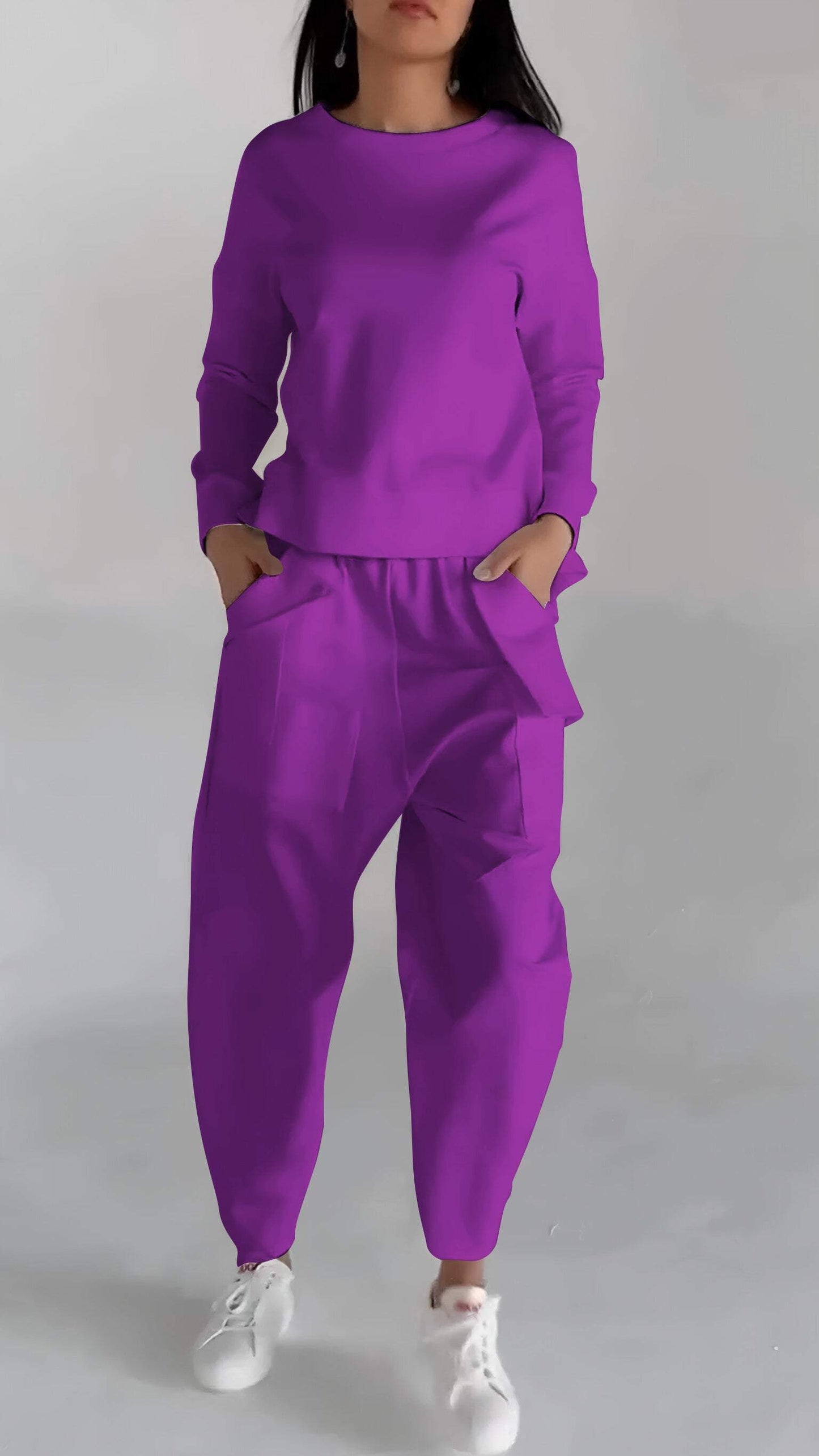 ModeGeist | Funktionales Damensatz mit Leichtem Pullover Look