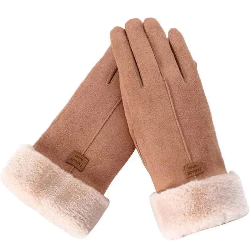 ModeGeist | Stilvolle Damenhandschuhe mit Pelzrand