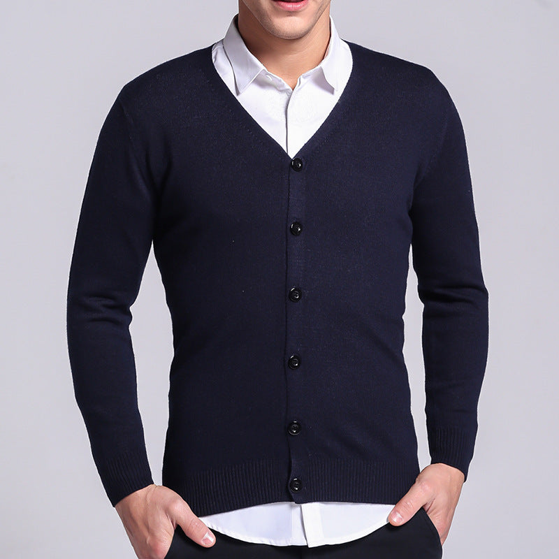 Herren-Strickjacke Isaak mit klassischer Knopfleiste