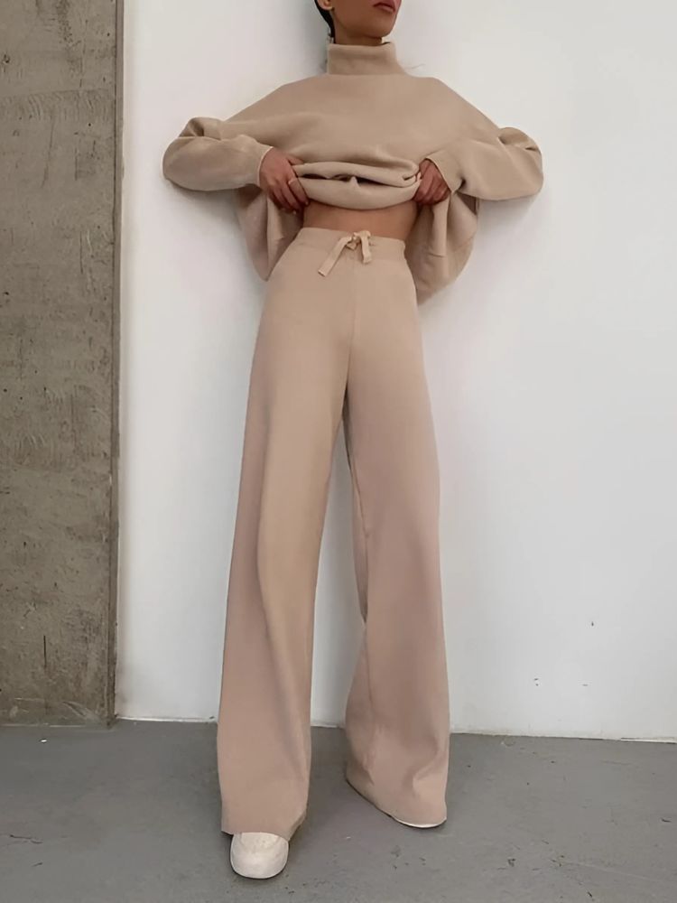 Lilli:  Relaxed Sweater and Trousers for Women