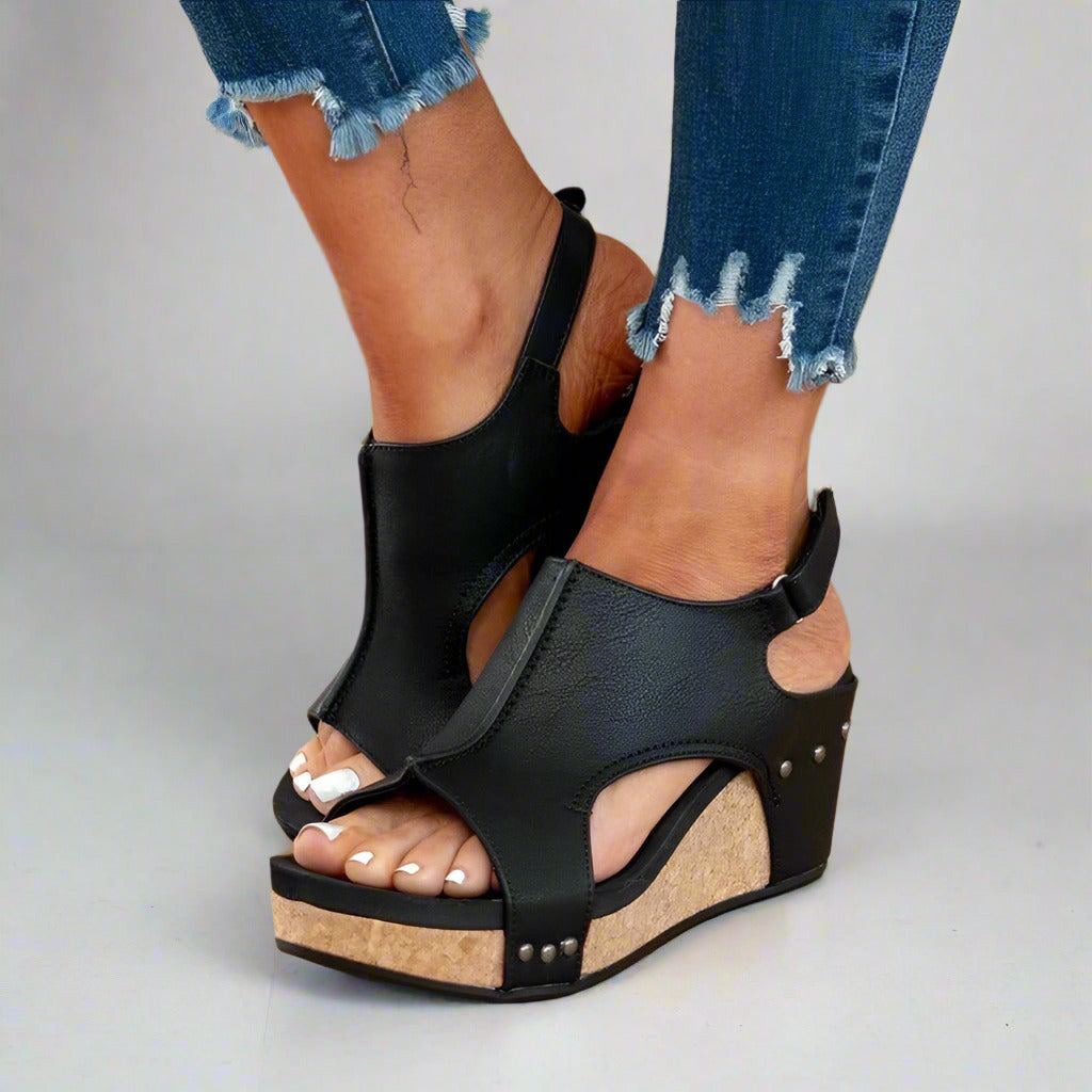 Damen-Keilsandaletten mit offener Spitze im eleganten Design