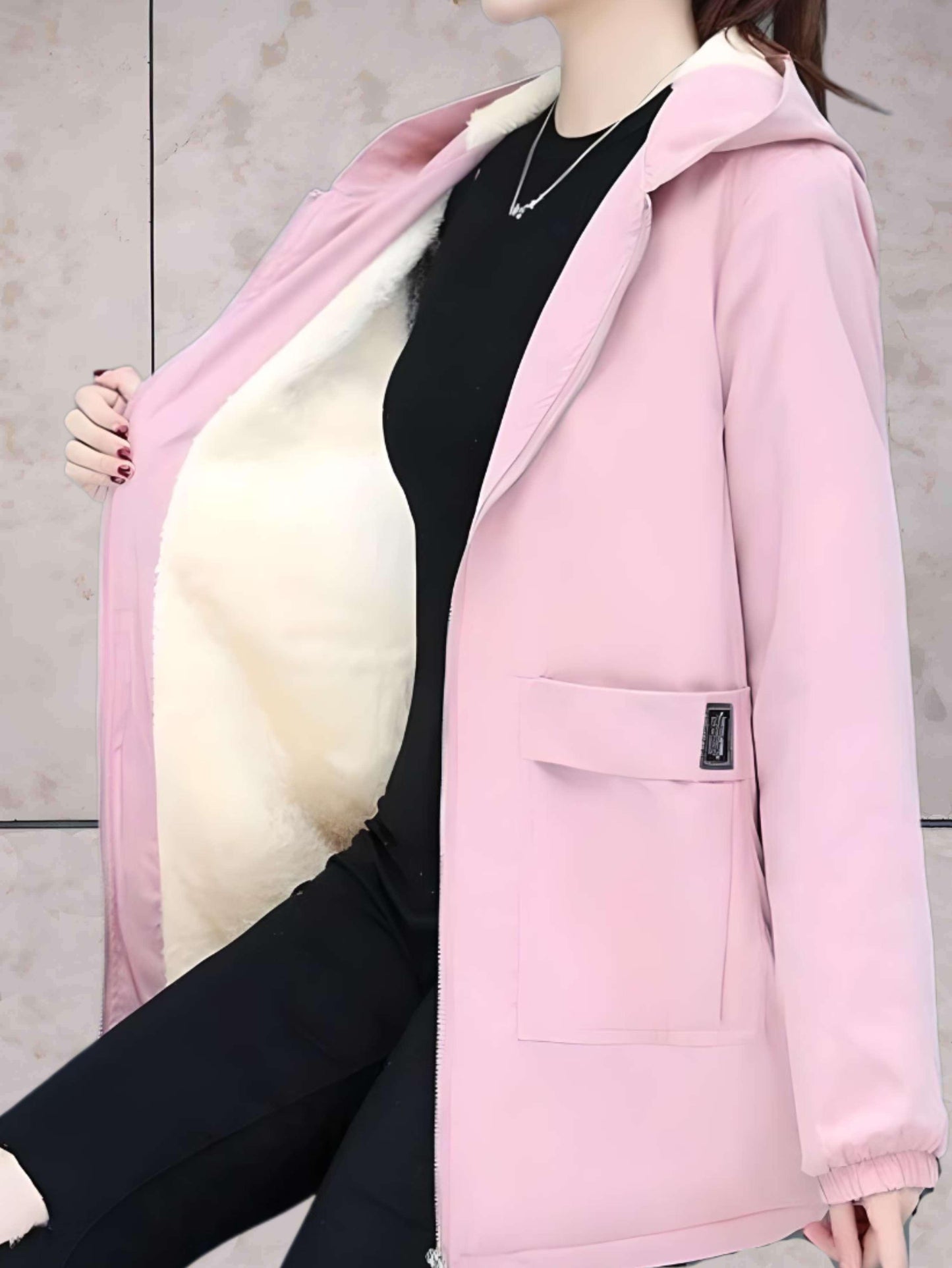 Manzie: Warme, dicke Lederjacke mit Fleecefutter und Kapuze.