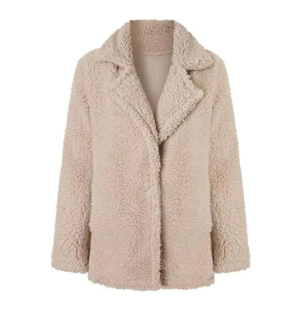 ModeGeist | Teddyjacke - Warm & Gemütlich