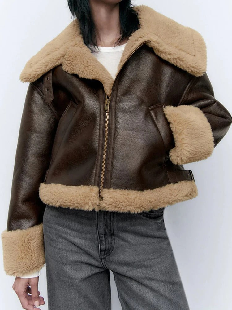 ModeGeist | Wärmende Lederjacke