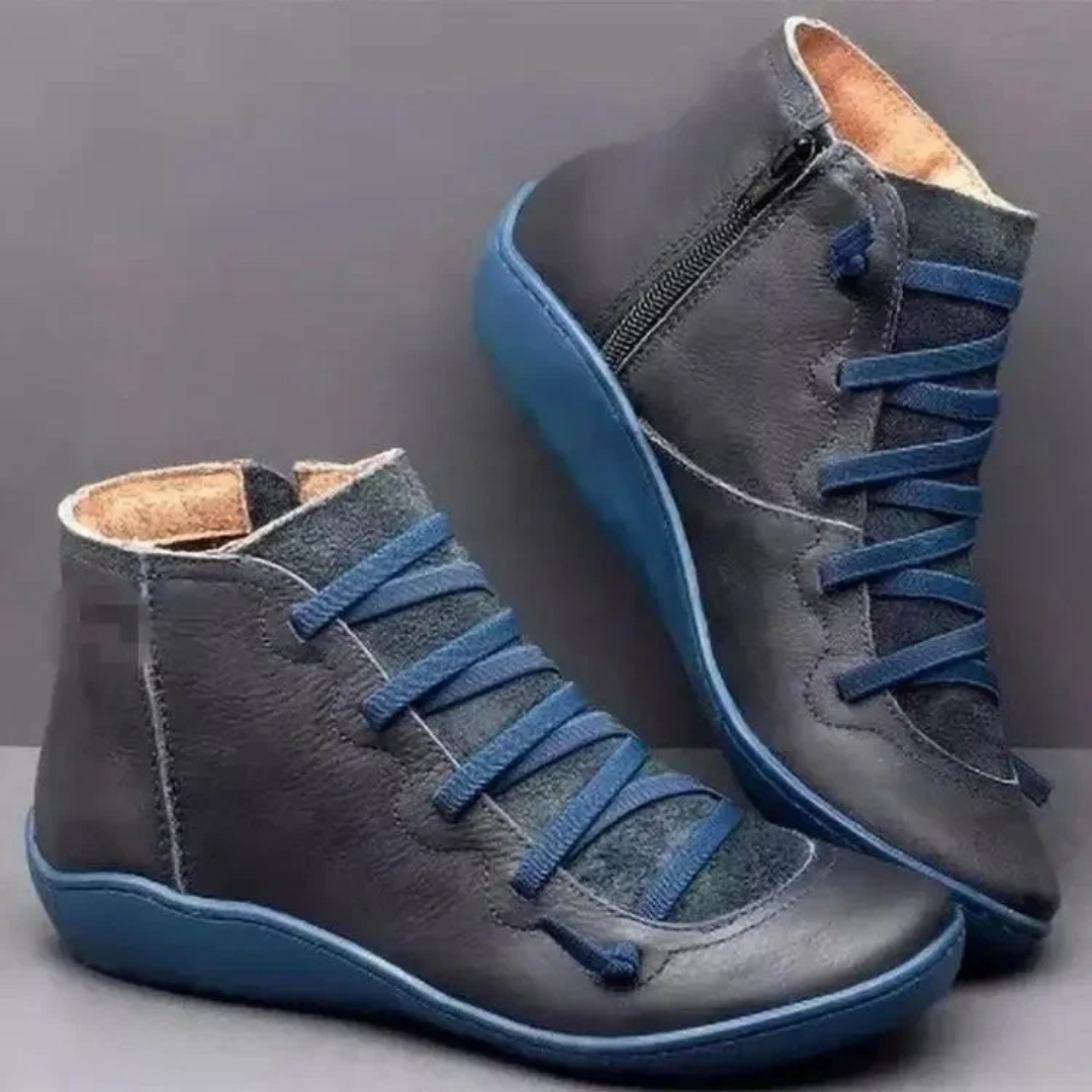Sina:  Trendige Damen-Stiefeletten