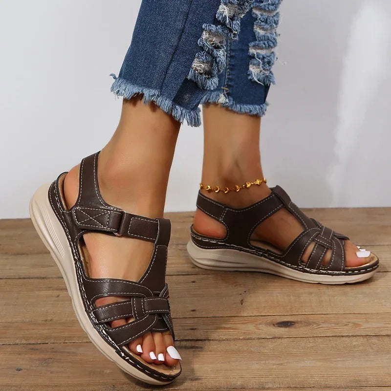 Damen-Ledersandalen Sinea - Modernes Design