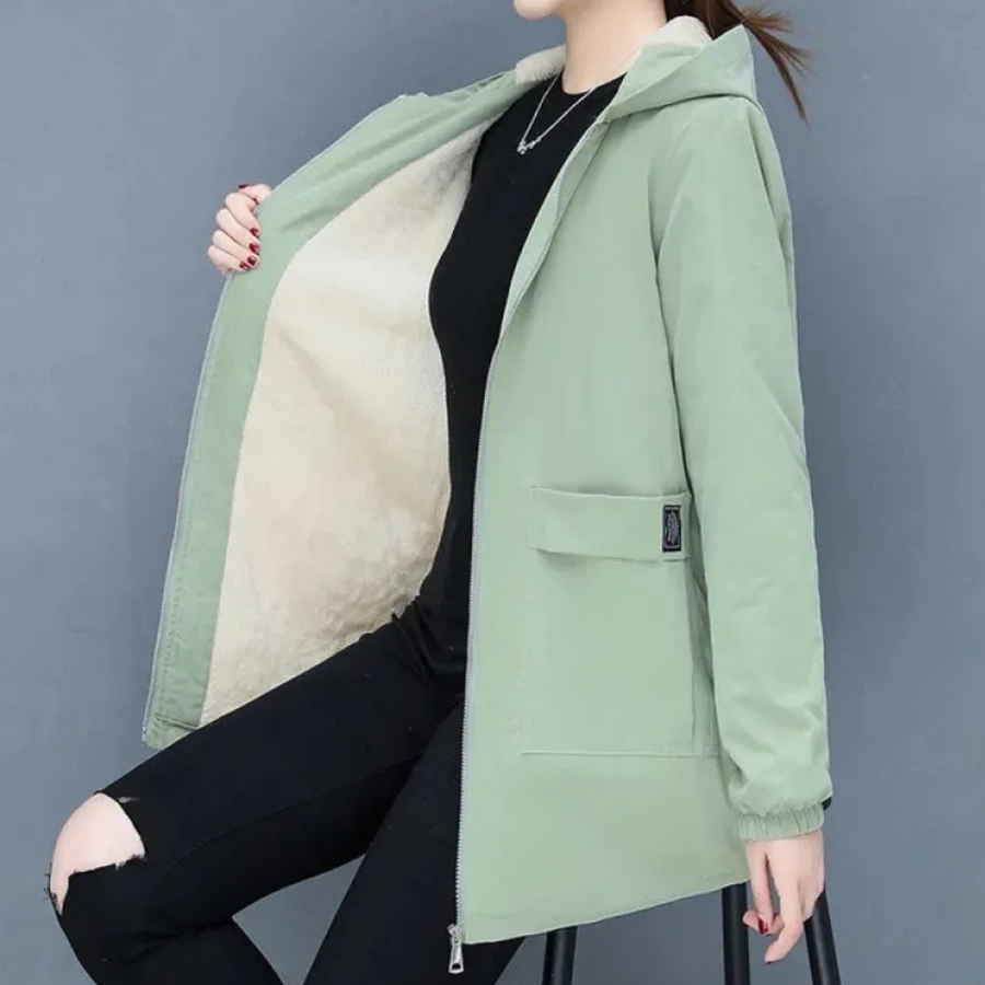 ModeGeist | Lässige Kapuzenjacke für Damen
