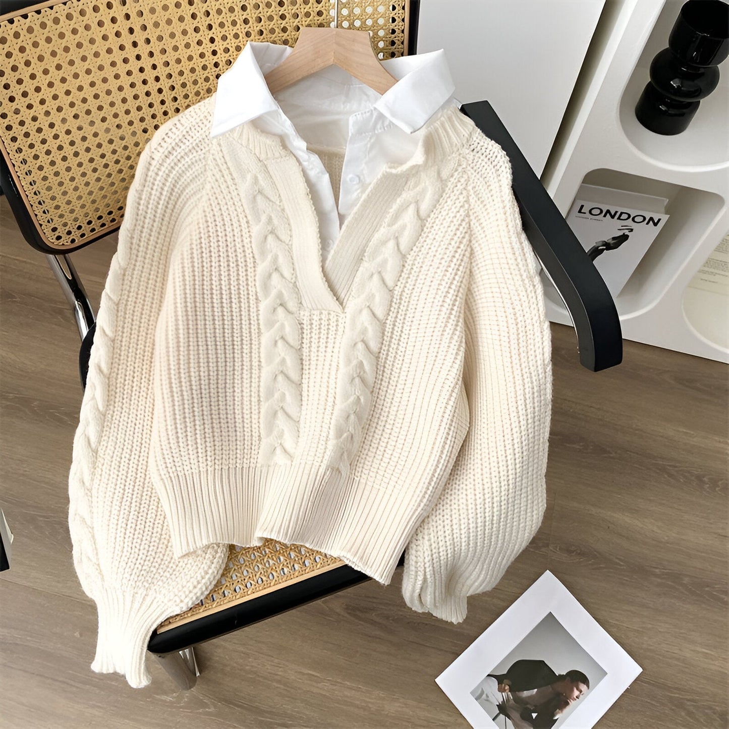 Emanuela:  Zwei Damenpullover im japanischen Lazy-Retro-Design
