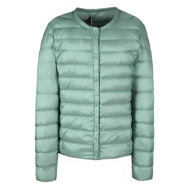 ModeGeist | Daunenjacke ohne Kragen "Elegance Essential"
