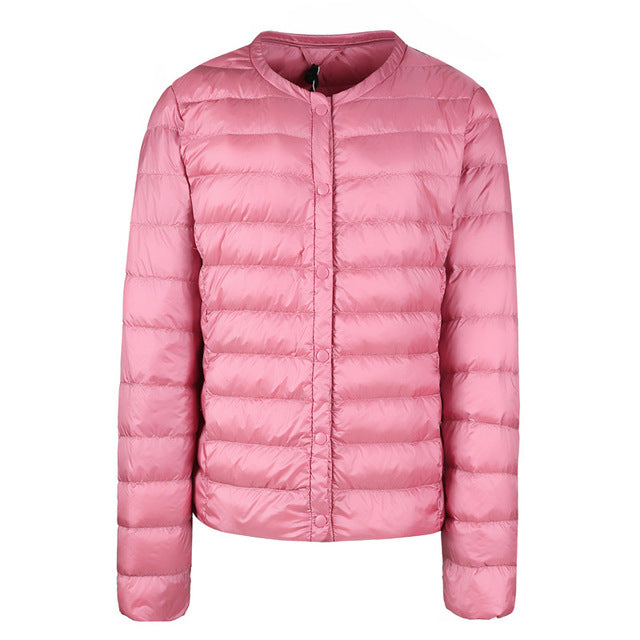 ModeGeist | Daunenjacke ohne Kragen "Elegance Essential"