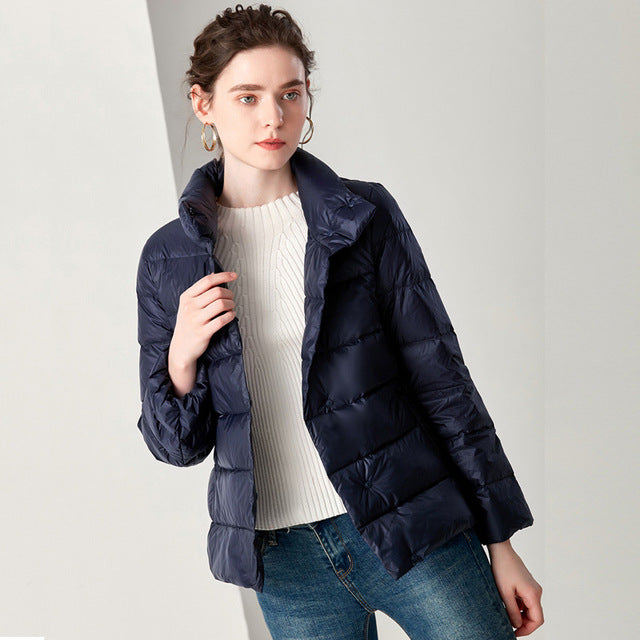 ModeGeist | Plume Elegant - Ultra leichte Daunen Plus Daunenjacke