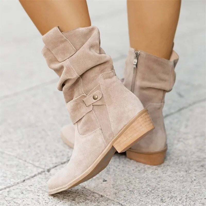 ModeGeist | Wildleder Stiefeletten mit Niedrigem Absatz