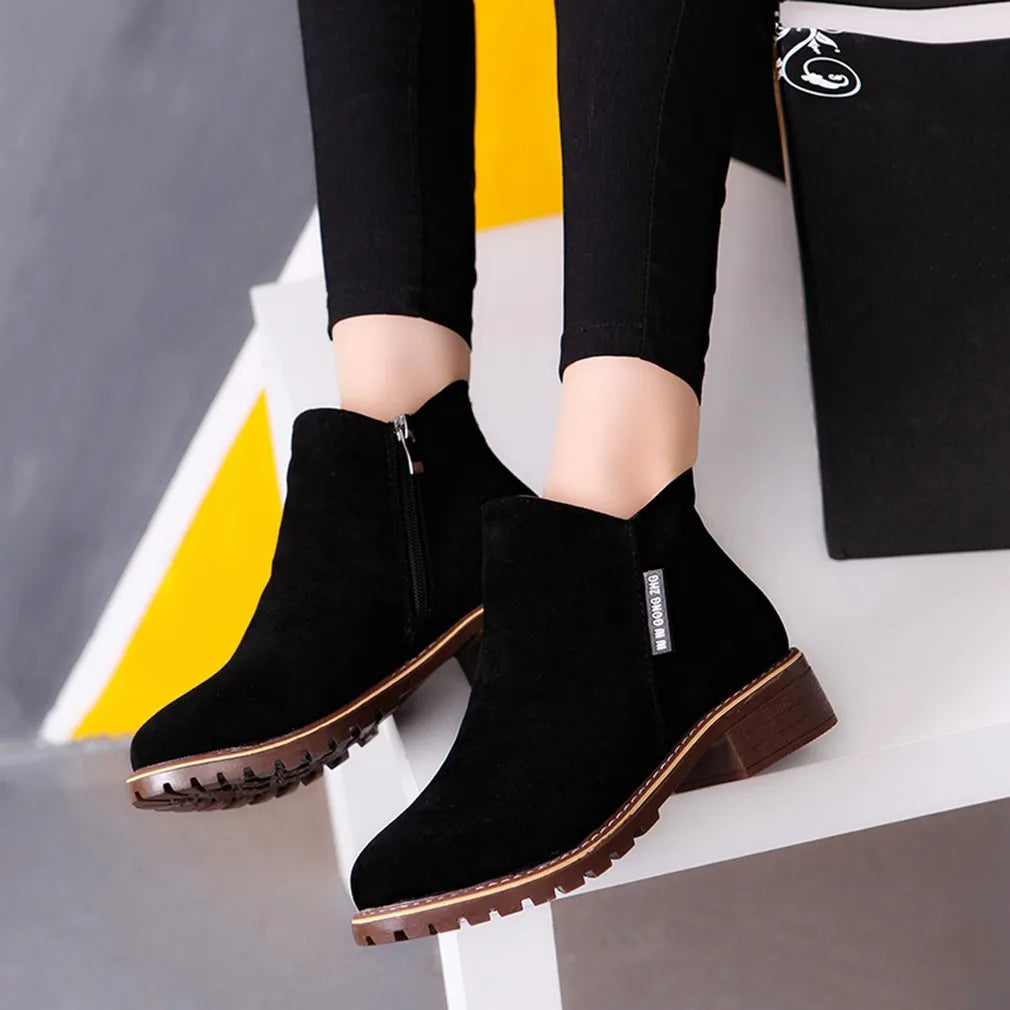 LIYA Damen-Stiefel mit seitlichem Zipper