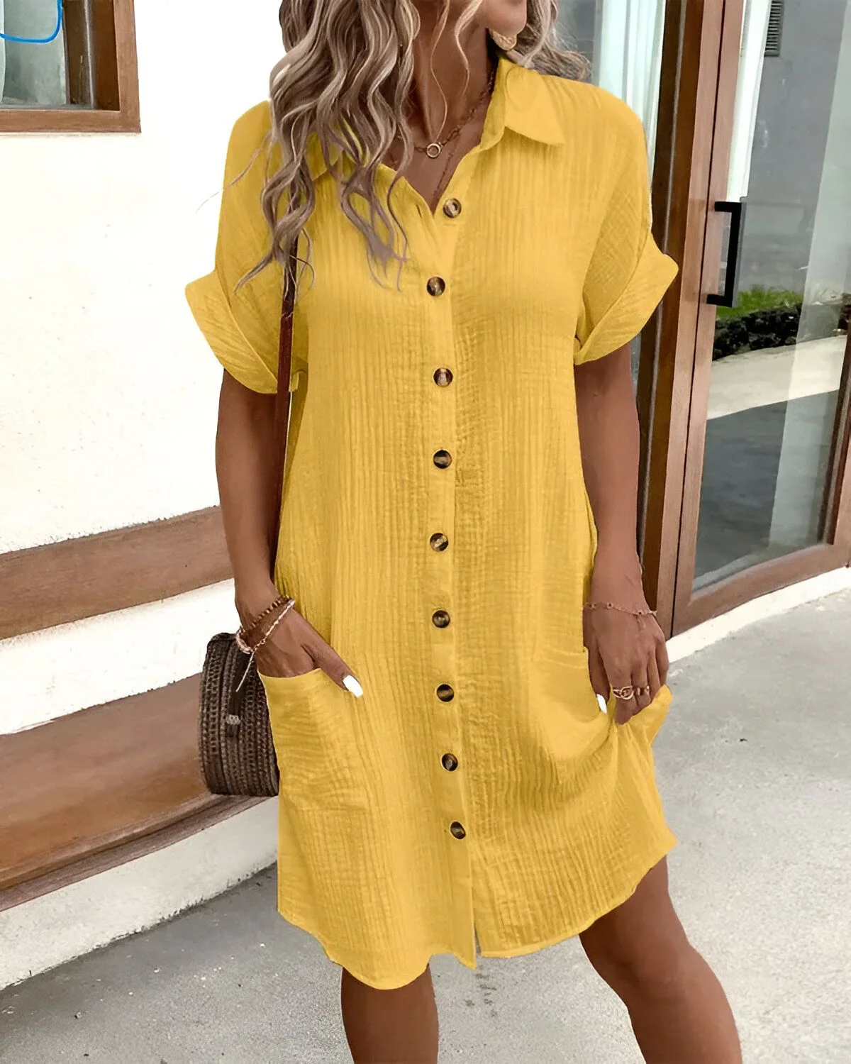 Luftleichtes Minikleid im schmeichelhaften Design – Theresia