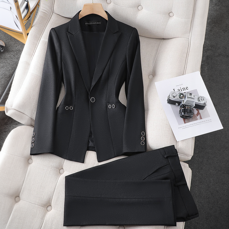 Avelena Elegant Blazer Set