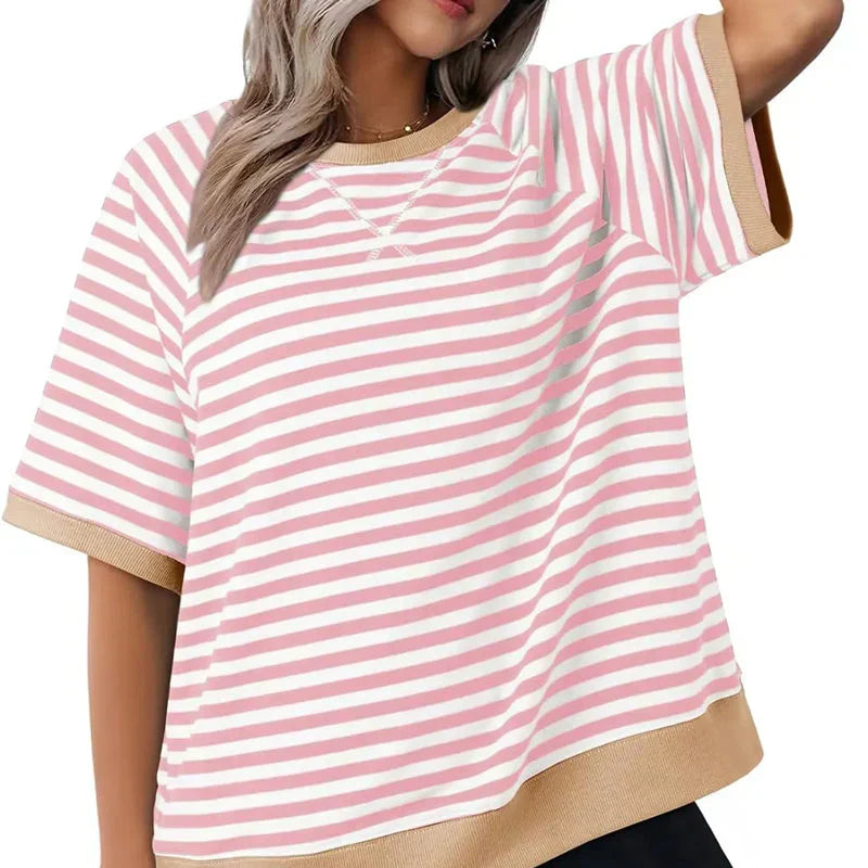 Eris:  Trendiges gestreiftes T-Shirt