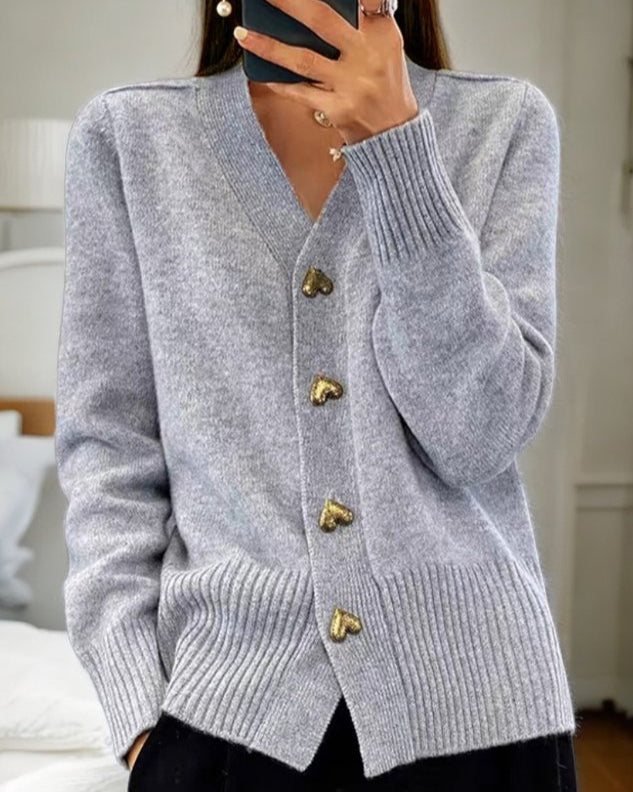 MODEGEIST Damen Cardigan Herz-Knöpfe Strick Beige Kuschelig
