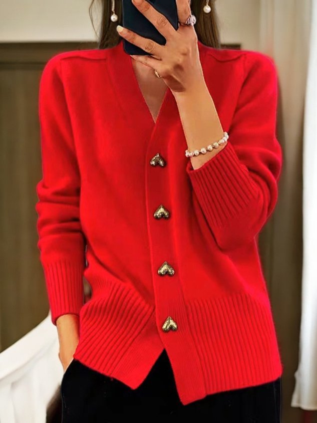 ModeGeist | Strickjacke Herzknöpfe Weich und Elegant