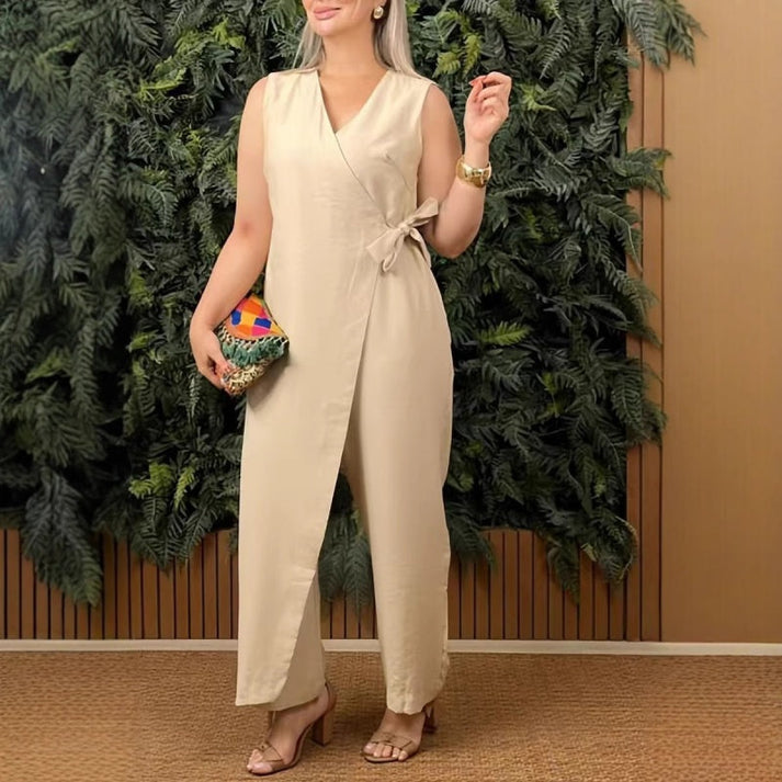 Wickel-Jumpsuit von AIMEE, ärmellos, mit Schleife