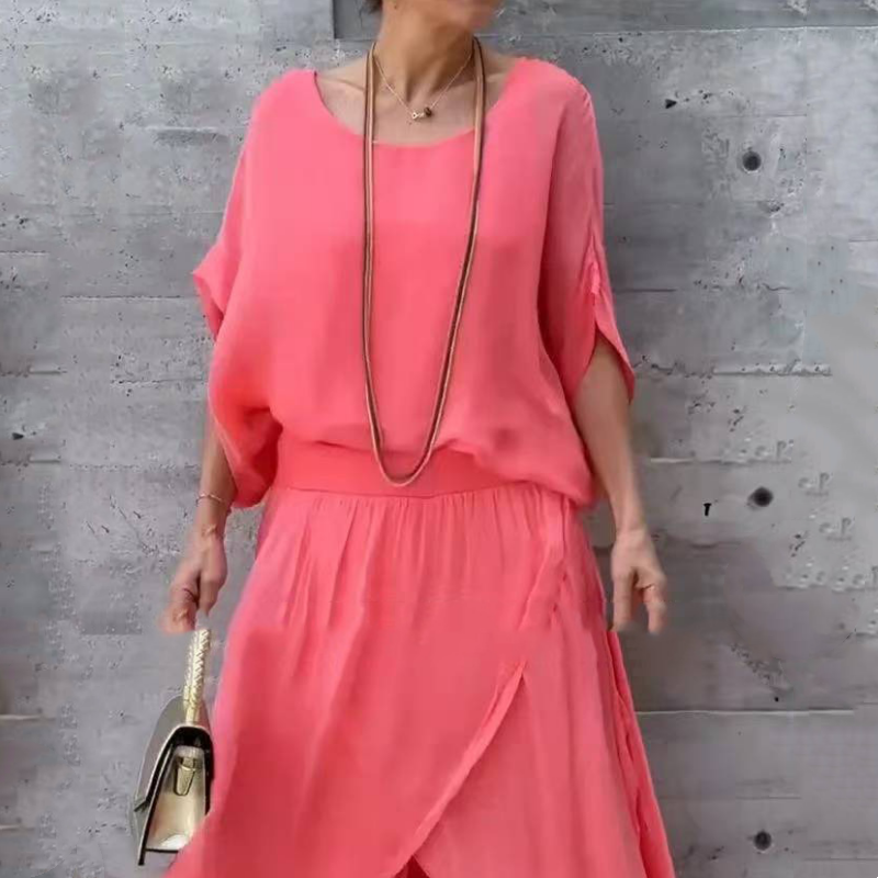 NADIRA:  Set mit asymmetrischer Bluse und Hose