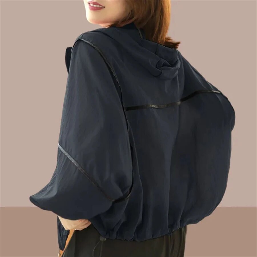 ModeGeist | Sommerjacke mit Belüftetem Kapuze